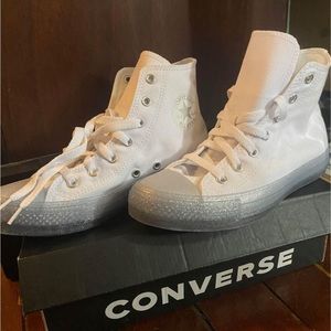 Brand new converse white with glitter sole high top